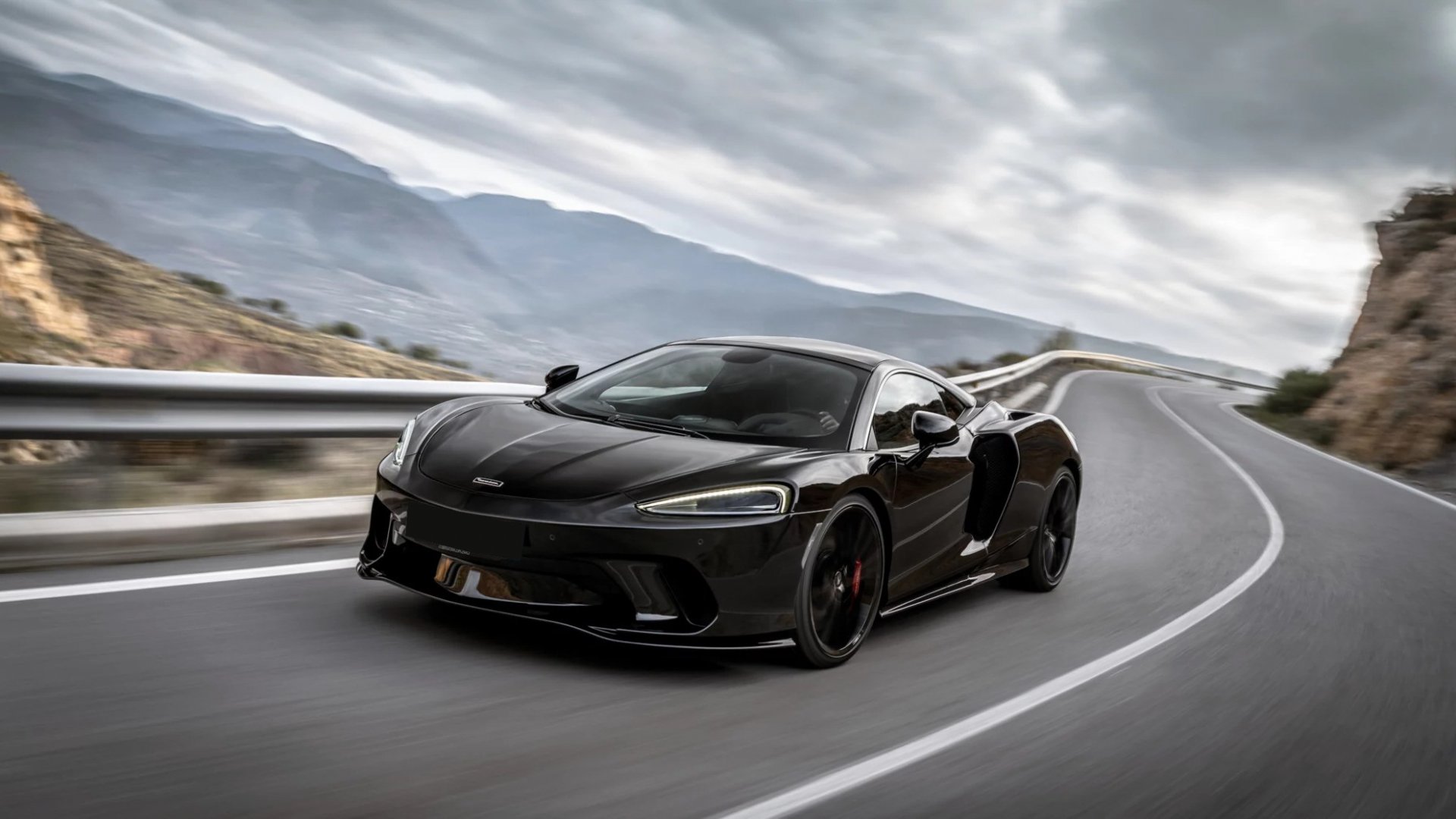 McLaren GT V8 biturbo